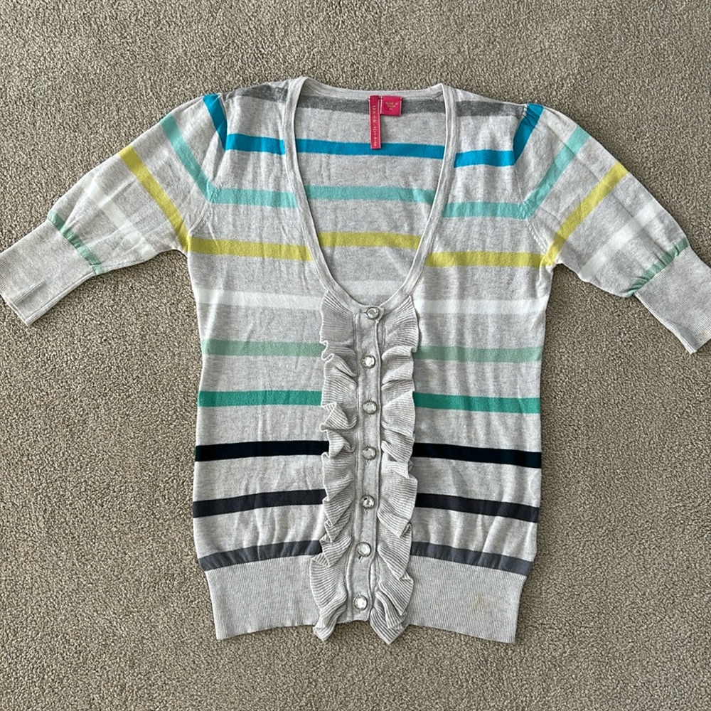 Charlotte short sleeve sweater size M